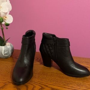 Alfani booties